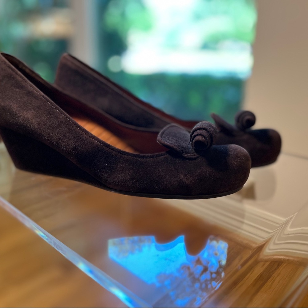 Chie Mihara Chocolate Suede Wedges - Picture 2 of 11
